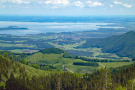 Blick ins Vorland und auf den Chiemsee